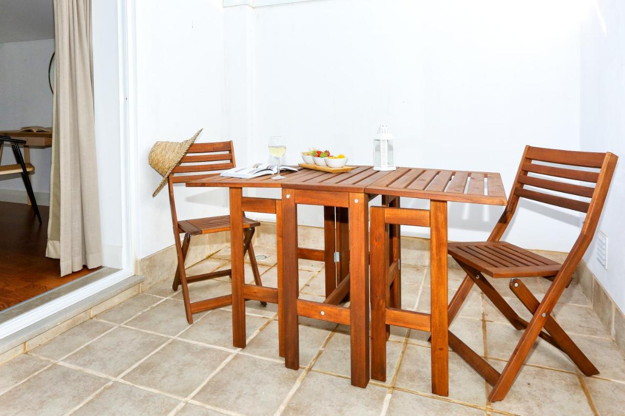 Young Spirit Apartment Faro Exterior photo
